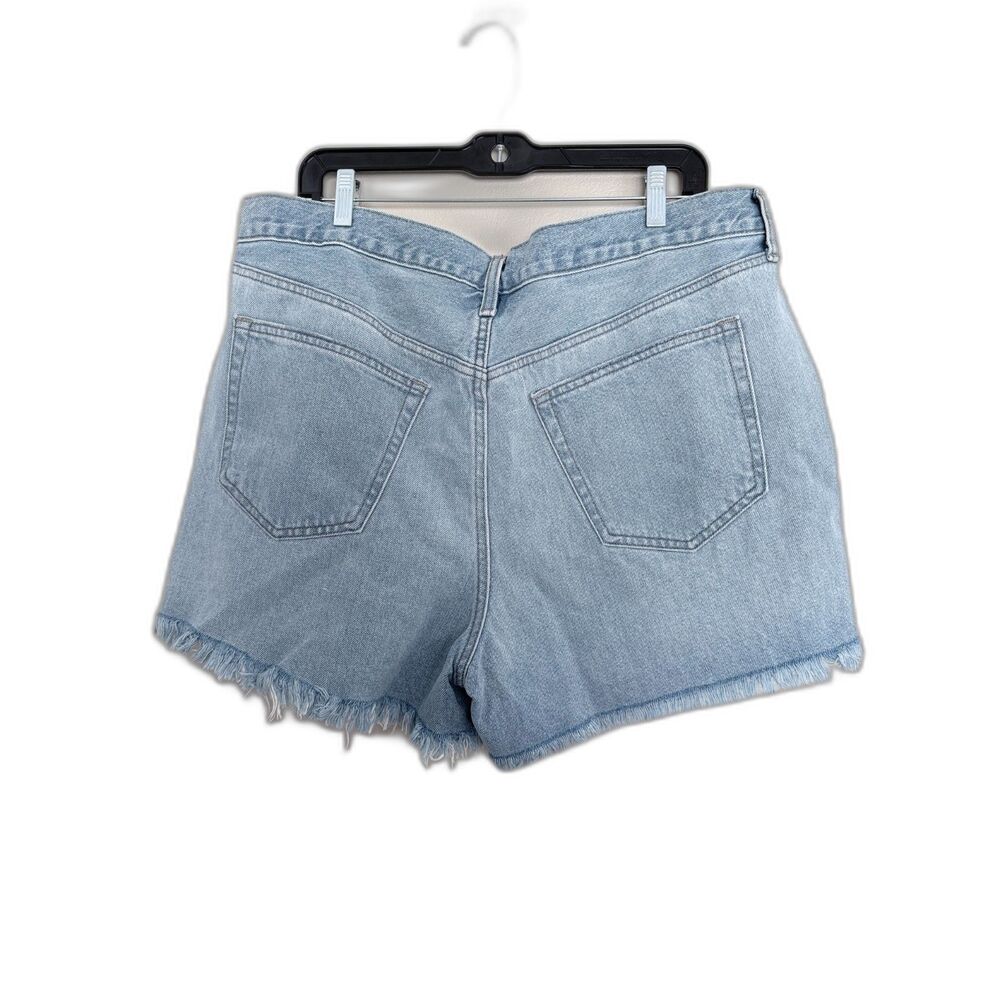NWT Universal Thread 90s Baggy Shorts Size 16 - Picture 3 of 10